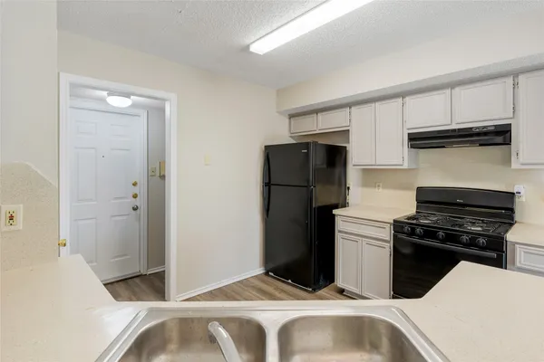 $1,800 | 1717 Parkfield Cove, Round Rock, TX 78664