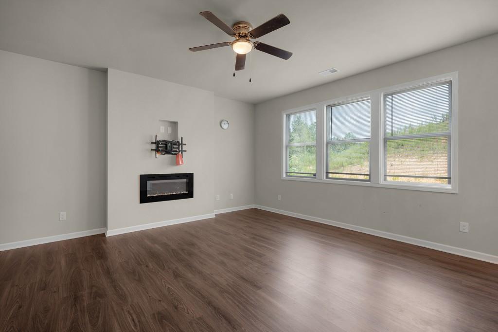 134 Old Mill Drive Calhoun, GA 30701 - Photo 11 of 36