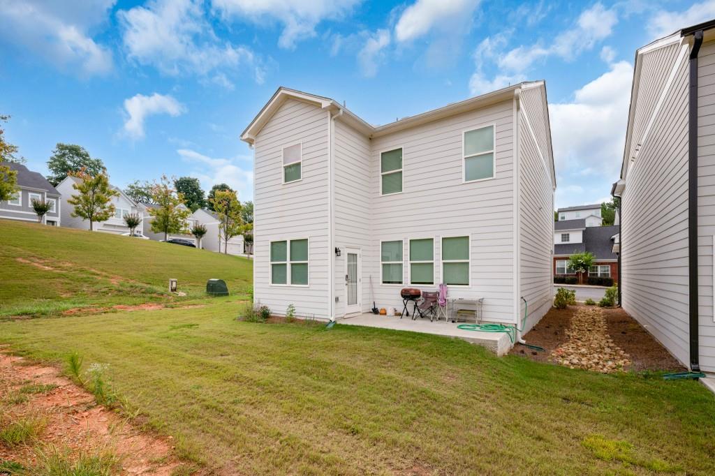 134 Old Mill Drive Calhoun, GA 30701 - Photo 4 of 36