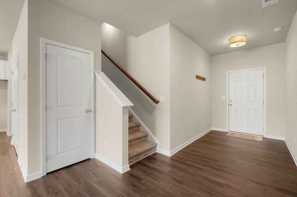 134 Old Mill Drive Calhoun, GA 30701 - Photo 9 of 36