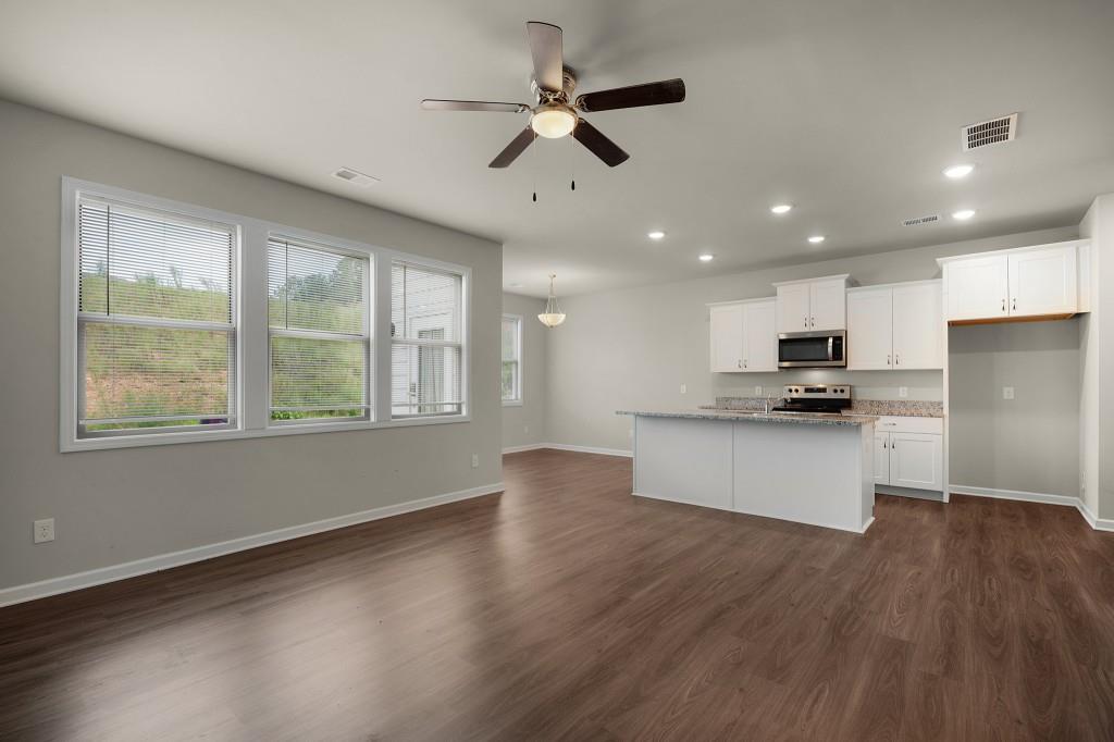 134 Old Mill Drive Calhoun, GA 30701 - Photo 10 of 36