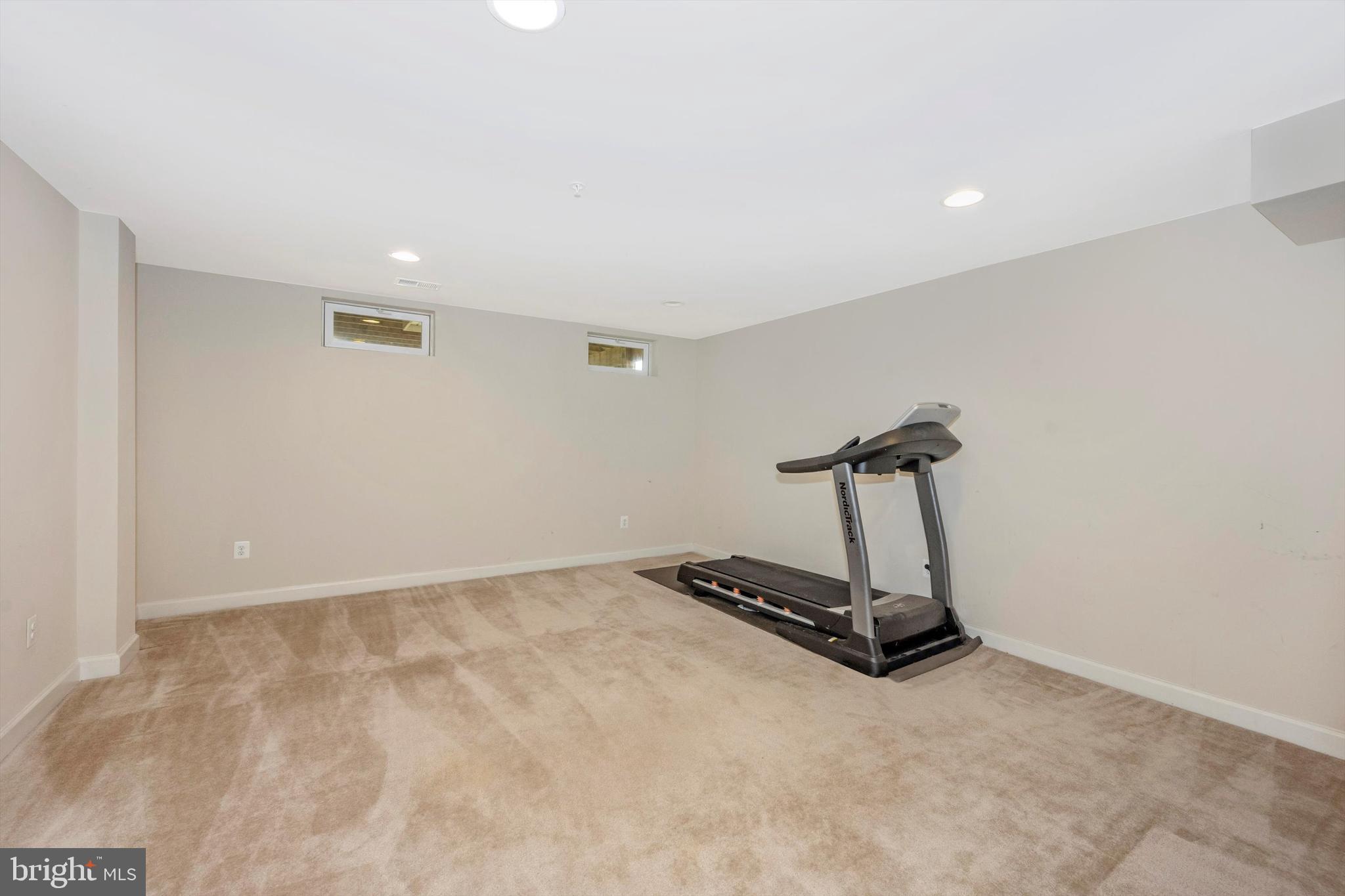 9121 Bealls Farm Road Frederick, MD 21704 - Photo 36 of 63 a view of a room with gym equipment