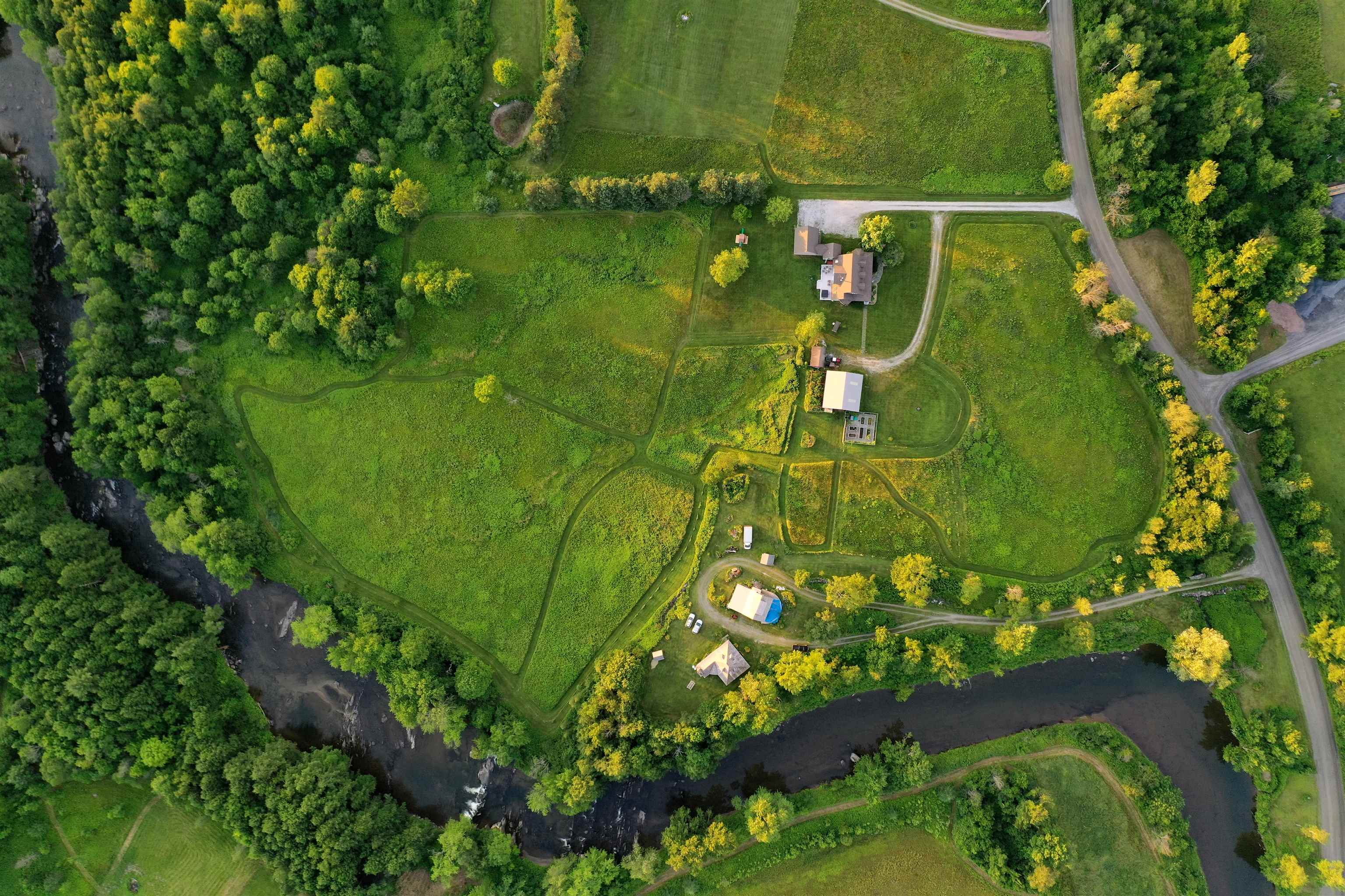 98 Huntley Road Westford, VT 05494 - Photo 5 of 40 Gallery Image 5