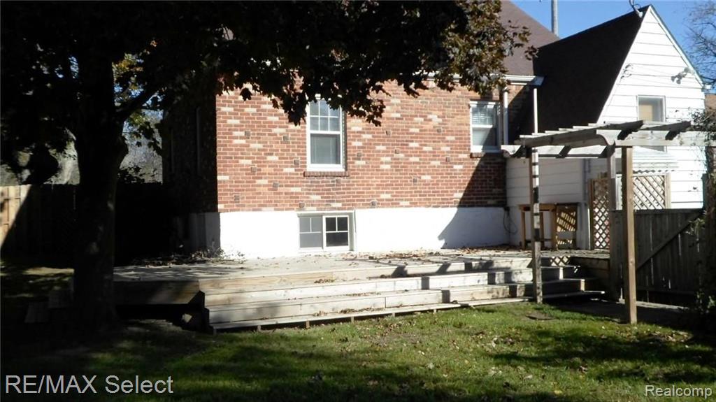 5216 East Stanley Road Flint, MI 48506 - Photo 29 of 37