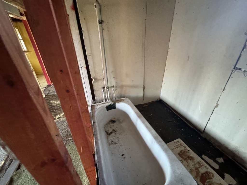 304 Callier Street Palestine, TX 75803 - Photo 10 of 13