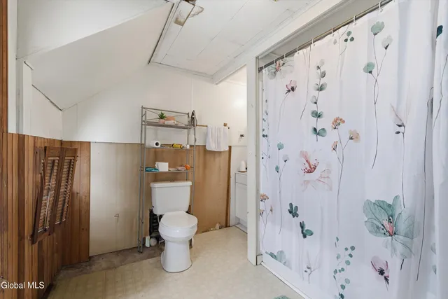 $230,000 | 19 Kenworthy Avenue, Glens Falls, NY 12801