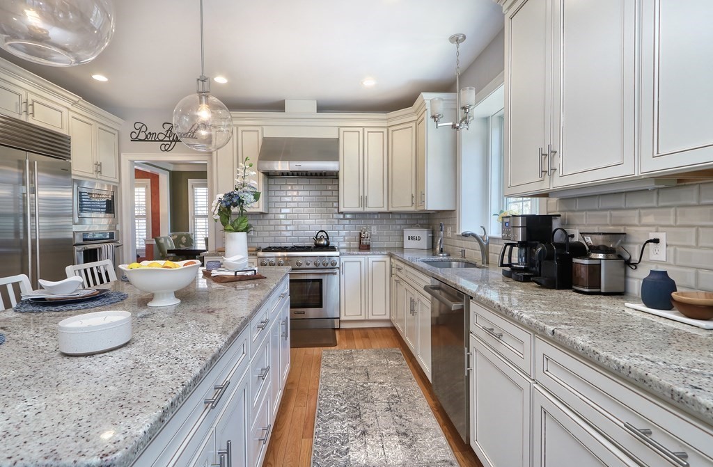 159 Greenhill Road Westwood, MA 02090 - Photo 10 of 40