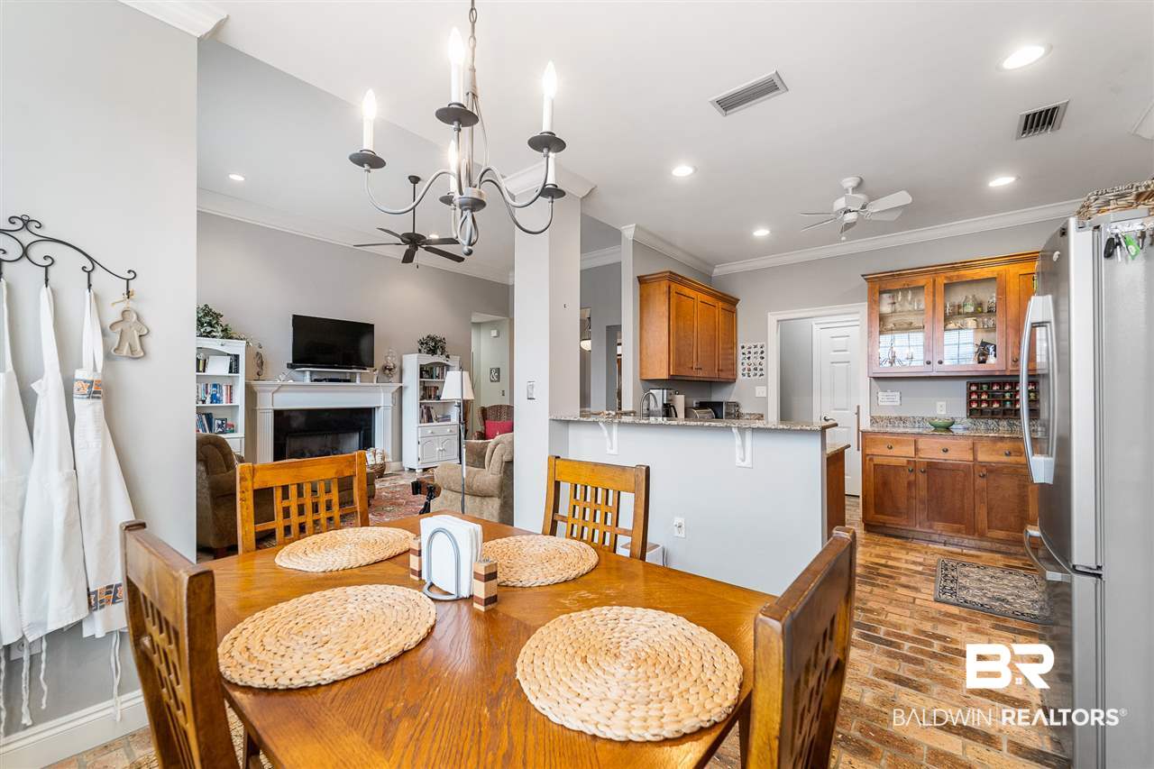 24804 Bosbyshell Avenue Daphne, AL 36526 - Photo 13 of 32