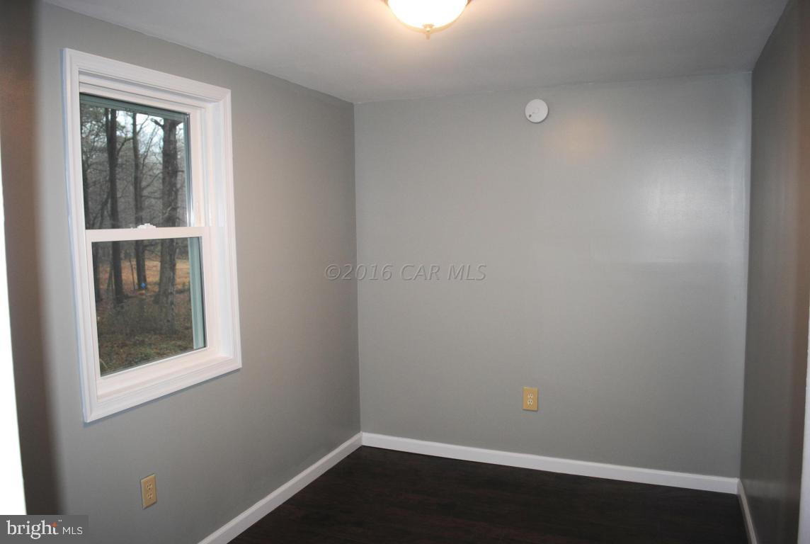 31140 McCormick Swamp Road Princess Anne, MD 21853 - Photo 4 of 20 a small space with a window
