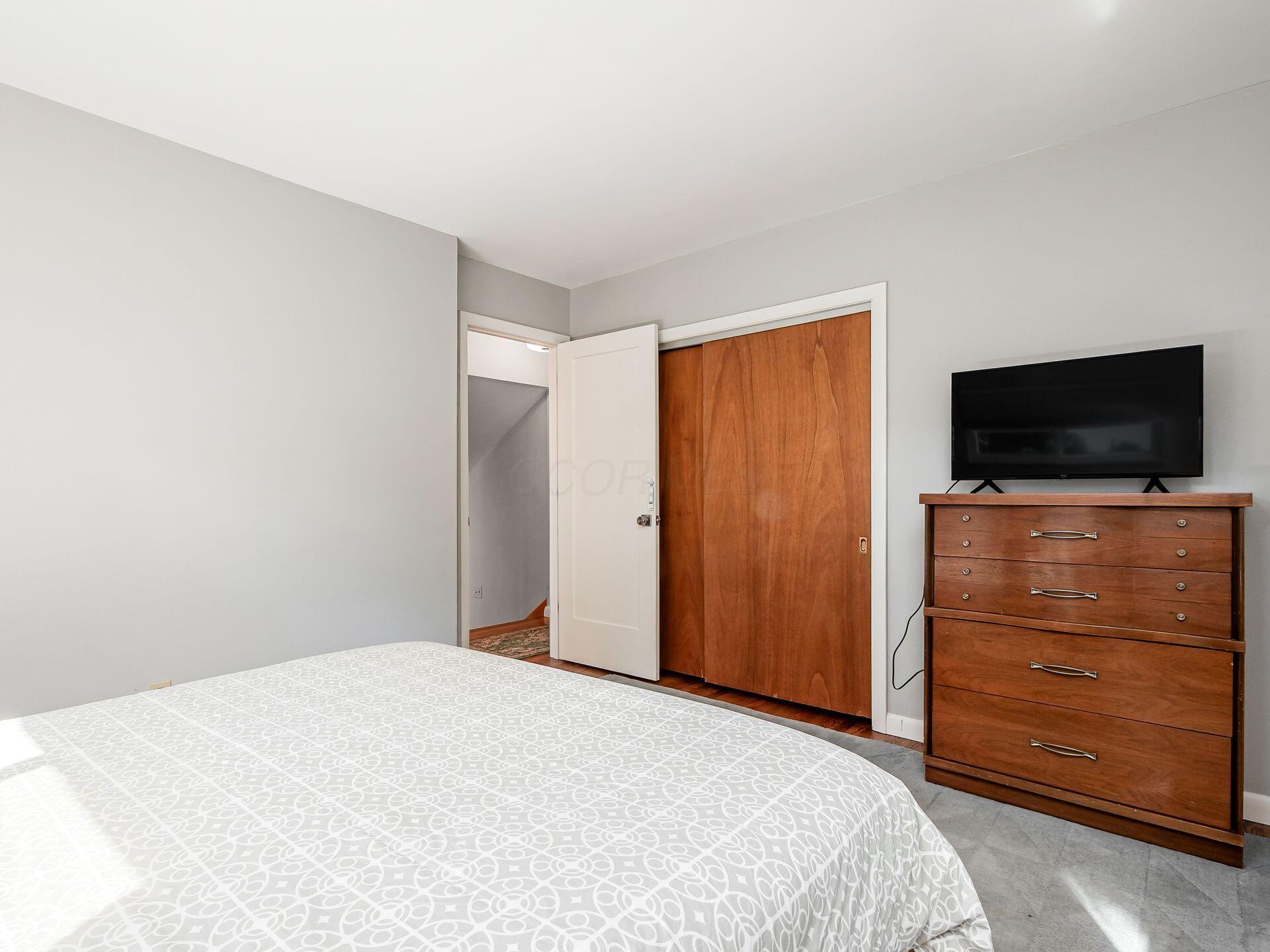 3599 Ridgewood Drive Hilliard, OH 43026 - Photo 24 of 48 Primary bedroom