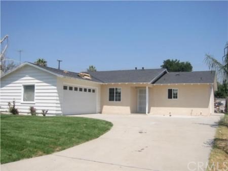 206 East Home Street Rialto, CA 92376 - Photo 1 of 1