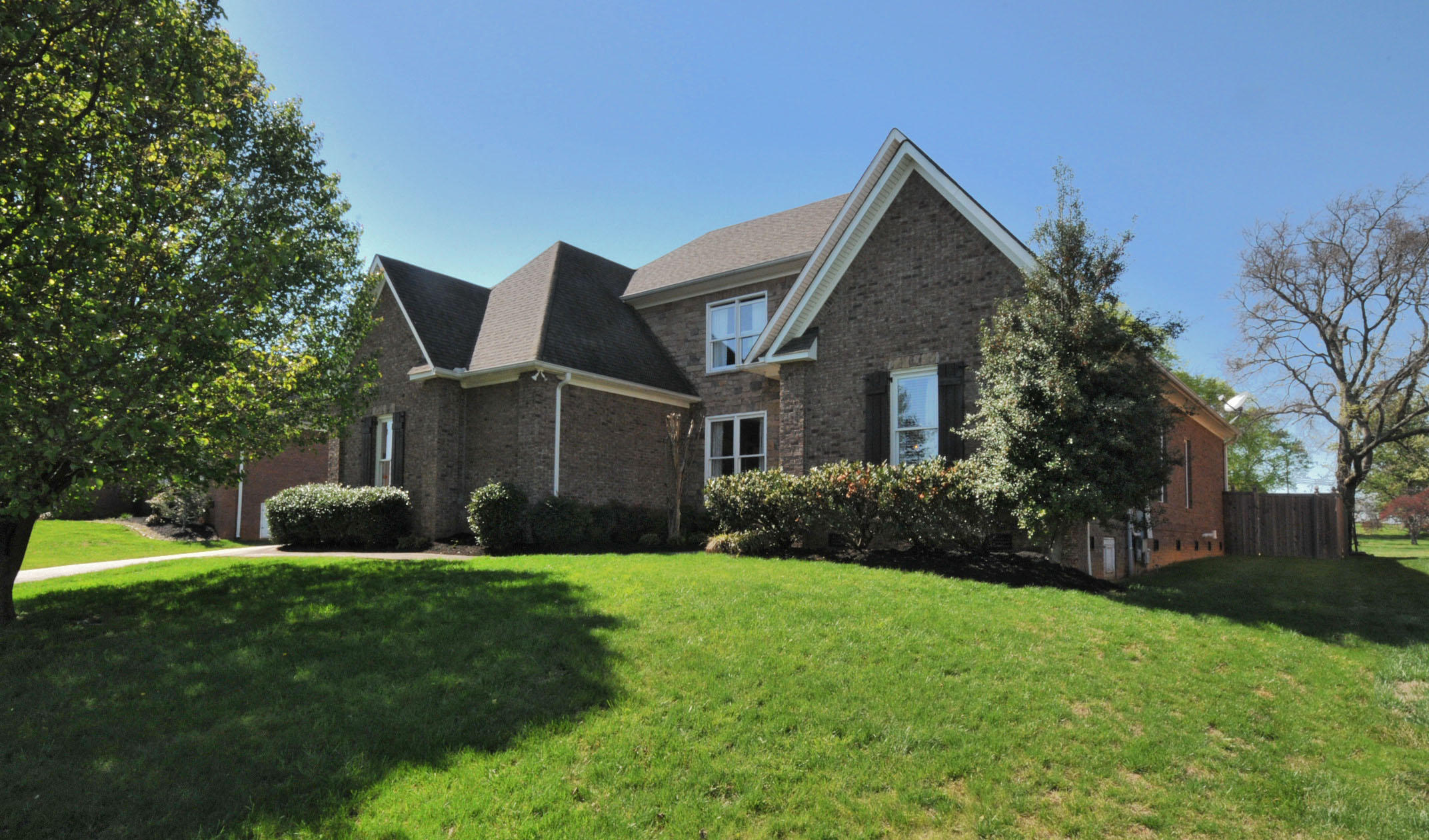 1642 Pinnacle Point Drive Alcoa, TN 37701 - Photo 1 of 17 SL3_1365