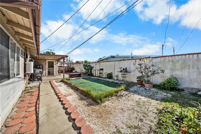 $899,990 | 18022 Ardath Avenue, Torrance, CA 90504
