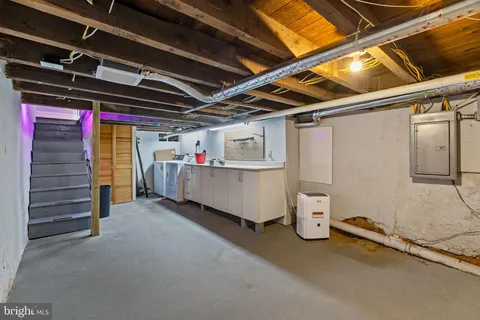 $349,900 | 1214 N LeCount Street, Philadelphia, PA 19121
