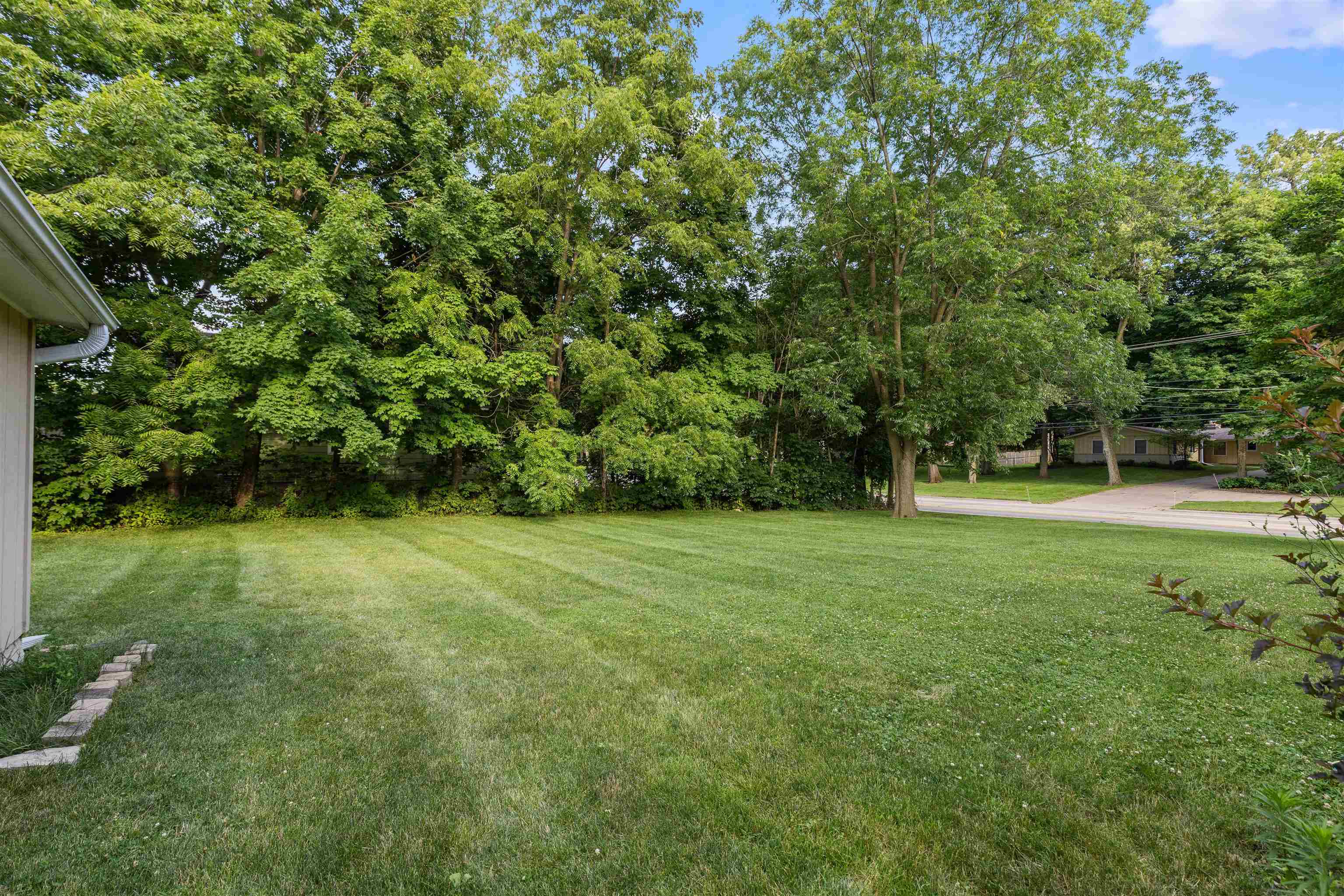 5404 Newburg Road Rockford, IL 61108 - Photo 19 of 20 Gallery Image 19