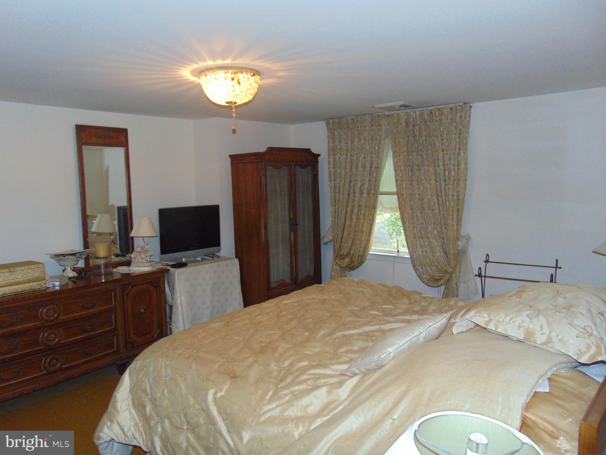 287 Linden Road Churchville, PA 18966 - Photo 11 of 18 Gallery Image 11