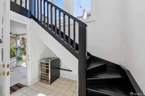 $1,895,000 | 525 Moultrie Street, San Francisco, CA 94110