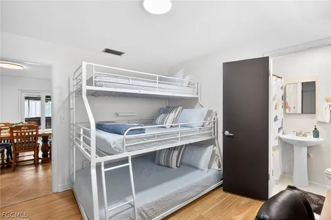 $550,000 | 1421 Southeast 31st Terrace, Cape Coral, FL 33904