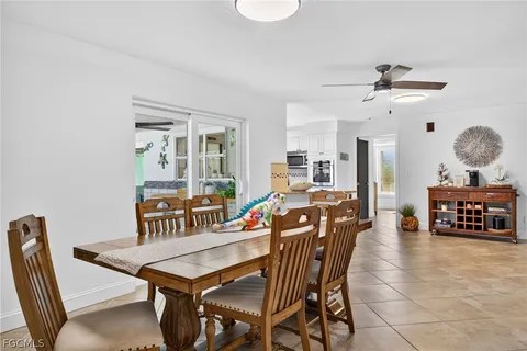 $550,000 | 1421 Southeast 31st Terrace, Cape Coral, FL 33904