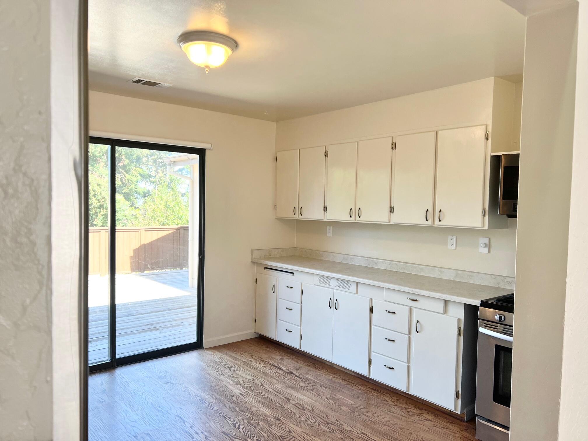 1431 Marsh Road Eureka, CA 95501 - Photo 9 of 47