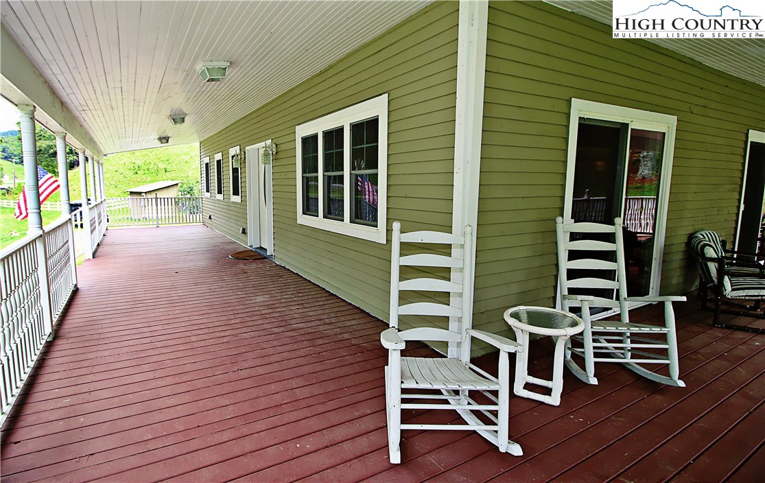 997 Bethel Road Sugar Grove, NC 28679 - Photo 8 of 40 Gallery Image 8