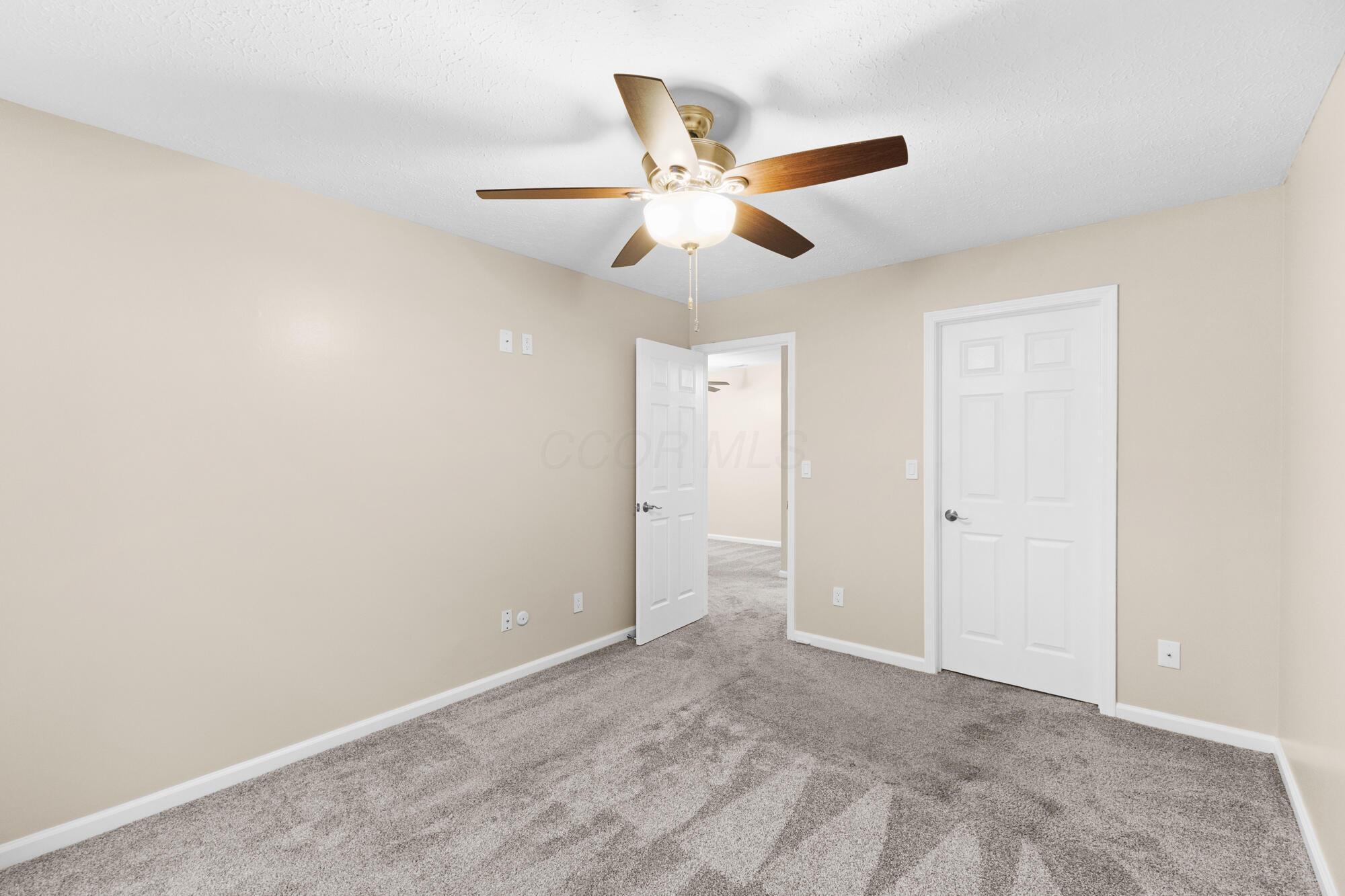 2176 Hedgerow Road, Unit 2176D Columbus, OH 43220 - Photo 19 of 24 27_27