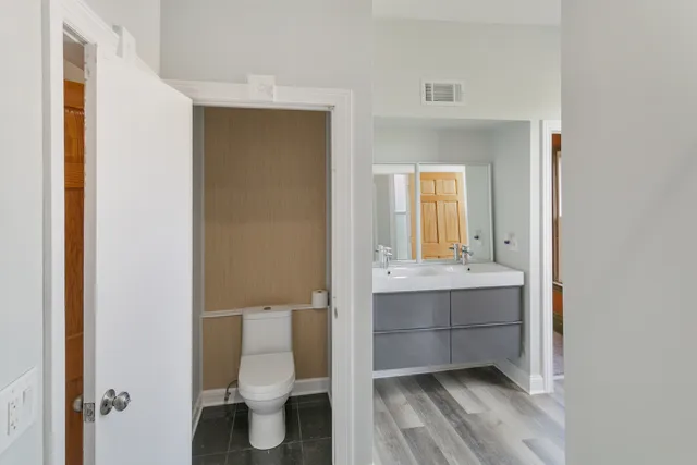 $499,700 | 9412 South Homan Avenue, Evergreen Park, IL 60805