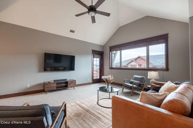 $575,000 | 2051 North Main Street, Unit 308, Coeur D'Alene, ID 83814