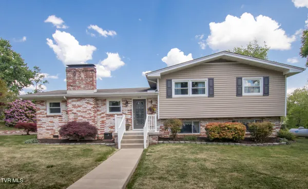 $433,000 | 105 Dale Place, Bristol, TN 37620