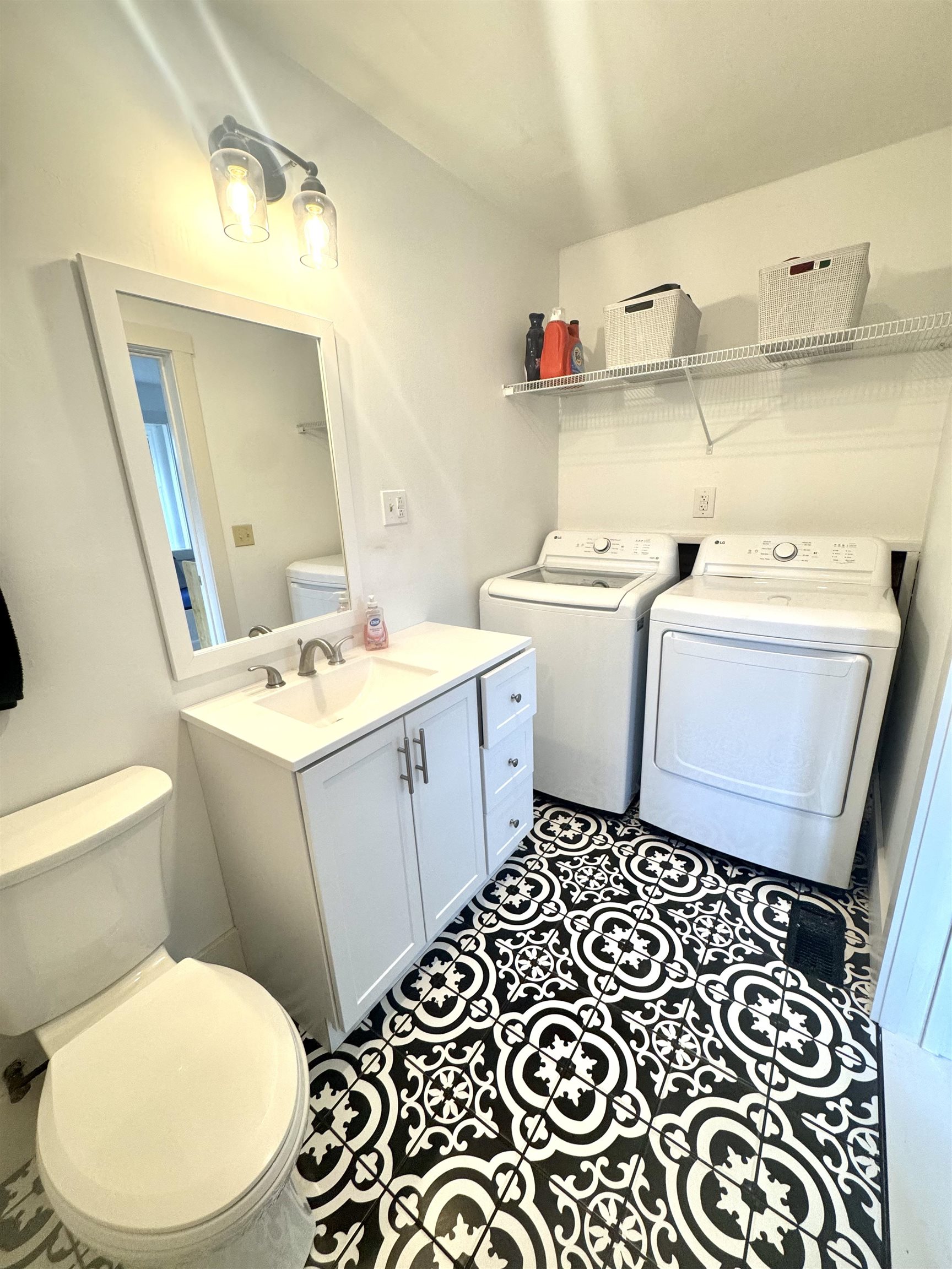 66 Messenger Street St. Albans, VT 05478 - Photo 14 of 33