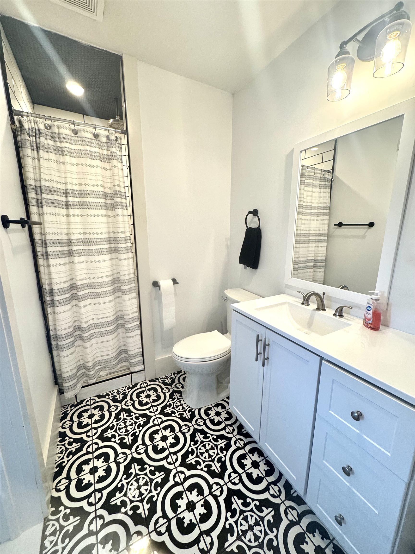 66 Messenger Street St. Albans, VT 05478 - Photo 15 of 33