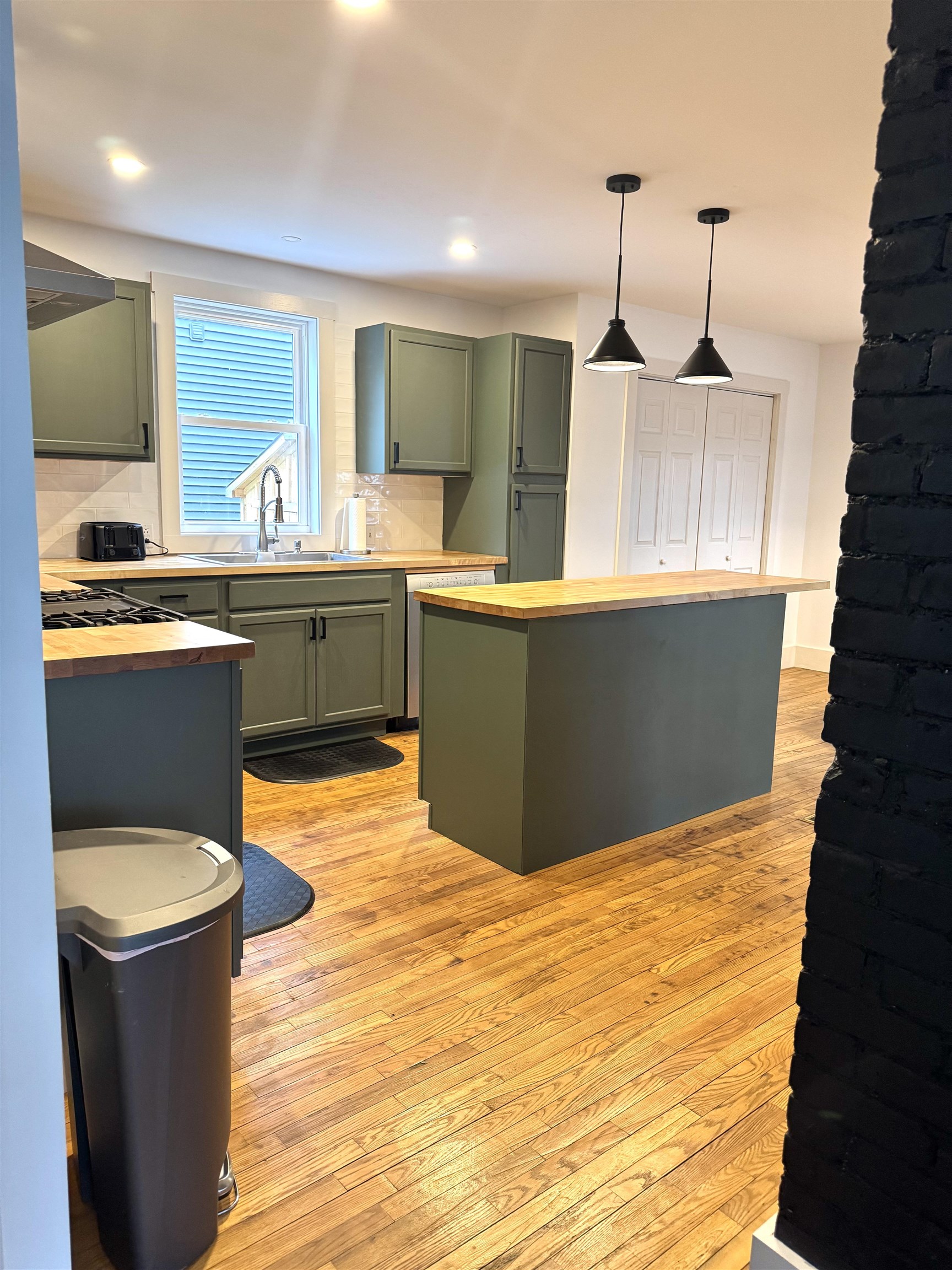 66 Messenger Street St. Albans, VT 05478 - Photo 8 of 33