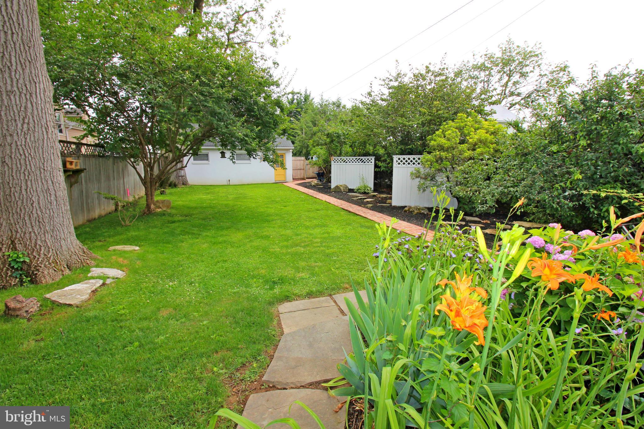 361 North Broad Street Lititz, PA 17543 - Photo 5 of 60 Gallery Image 5