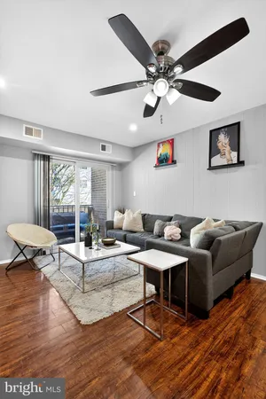 $115,000 | 433 Gov House Circle, Wilmington, DE 19809