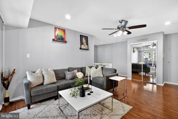 $115,000 | 433 Gov House Circle, Wilmington, DE 19809