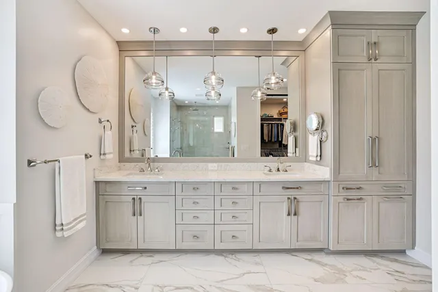 $3,250,000 | 820 Giralda Court, Marco Island, FL 34145