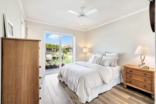 $3,250,000 | 820 Giralda Court, Marco Island, FL 34145