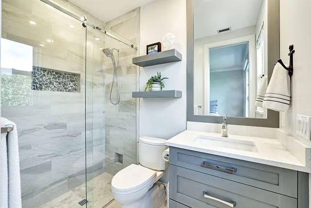 $3,250,000 | 820 Giralda Court, Marco Island, FL 34145