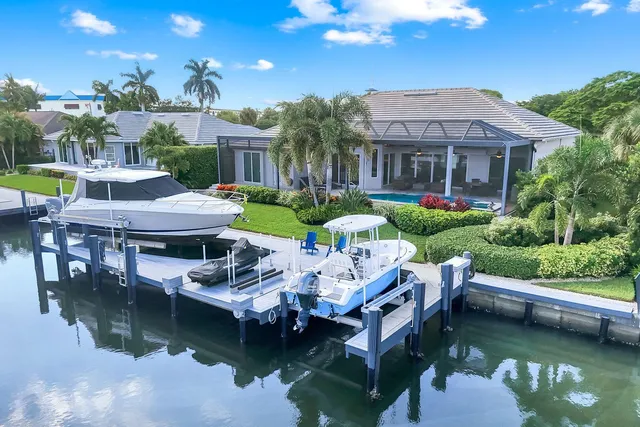 $3,250,000 | 820 Giralda Court, Marco Island, FL 34145