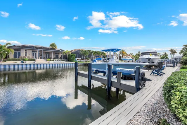 $3,250,000 | 820 Giralda Court, Marco Island, FL 34145