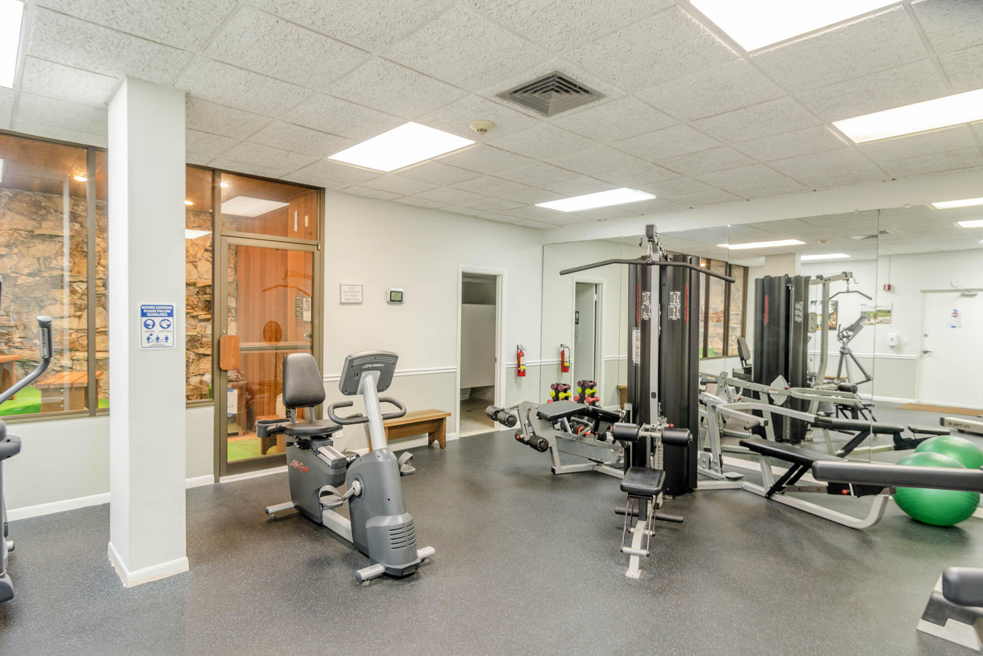 336 Golfview Road, Unit 210 North Palm Beach, FL 33408 - Photo 33 of 39 _IMG6146