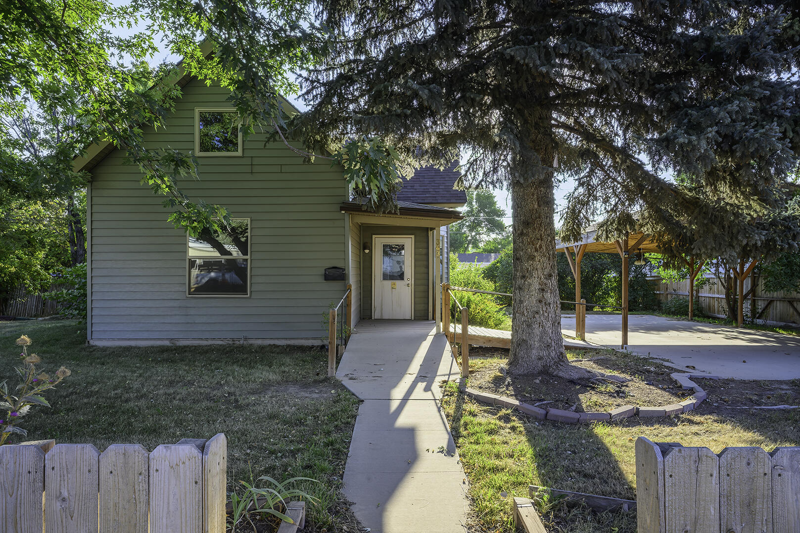 343 North Main Street Buffalo, WY 82834 - Photo 2 of 14 _DSC5373-HDR-Edit