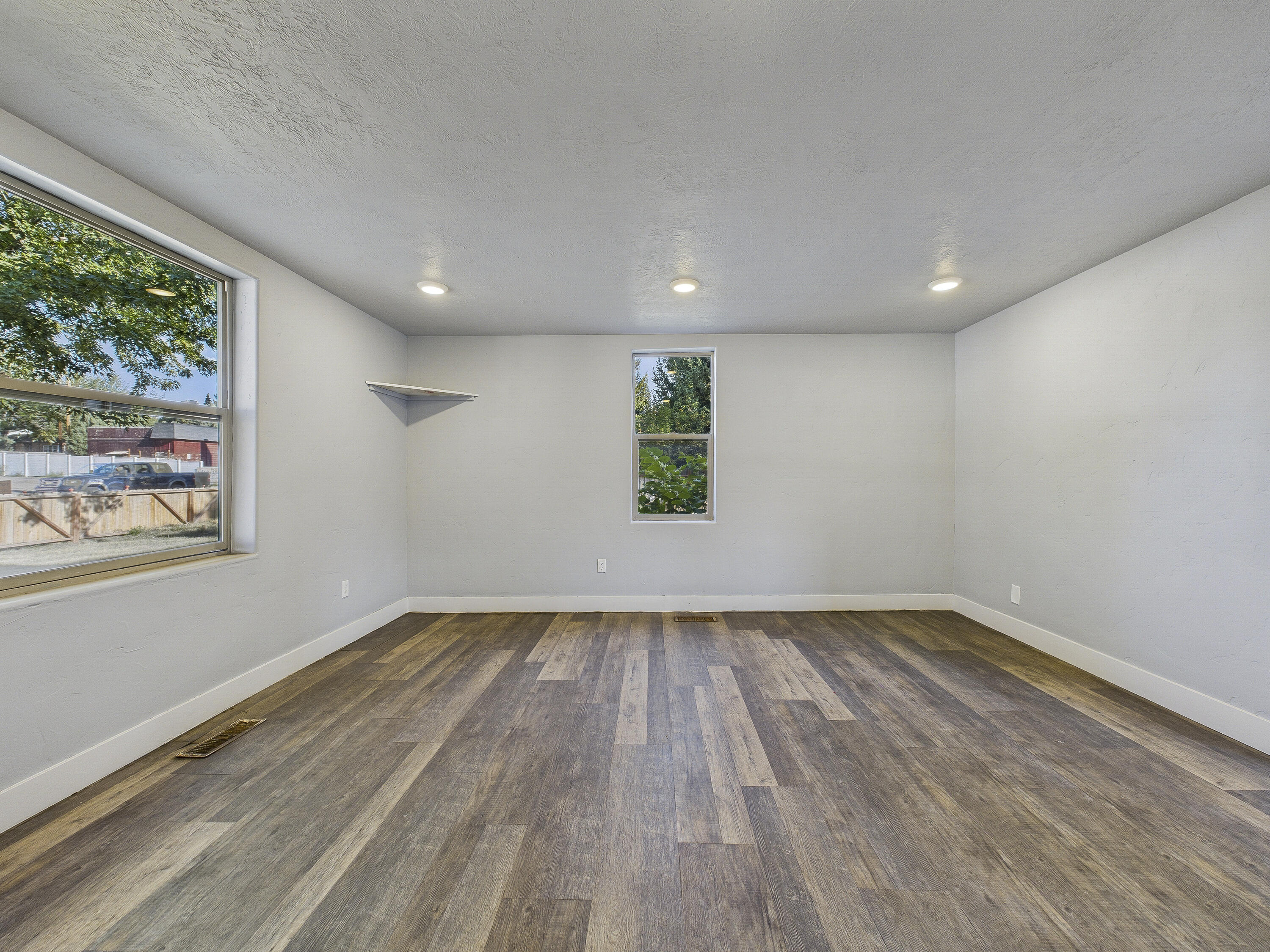 343 North Main Street Buffalo, WY 82834 - Photo 3 of 14 CAM03611G0-PR0106-STILL005