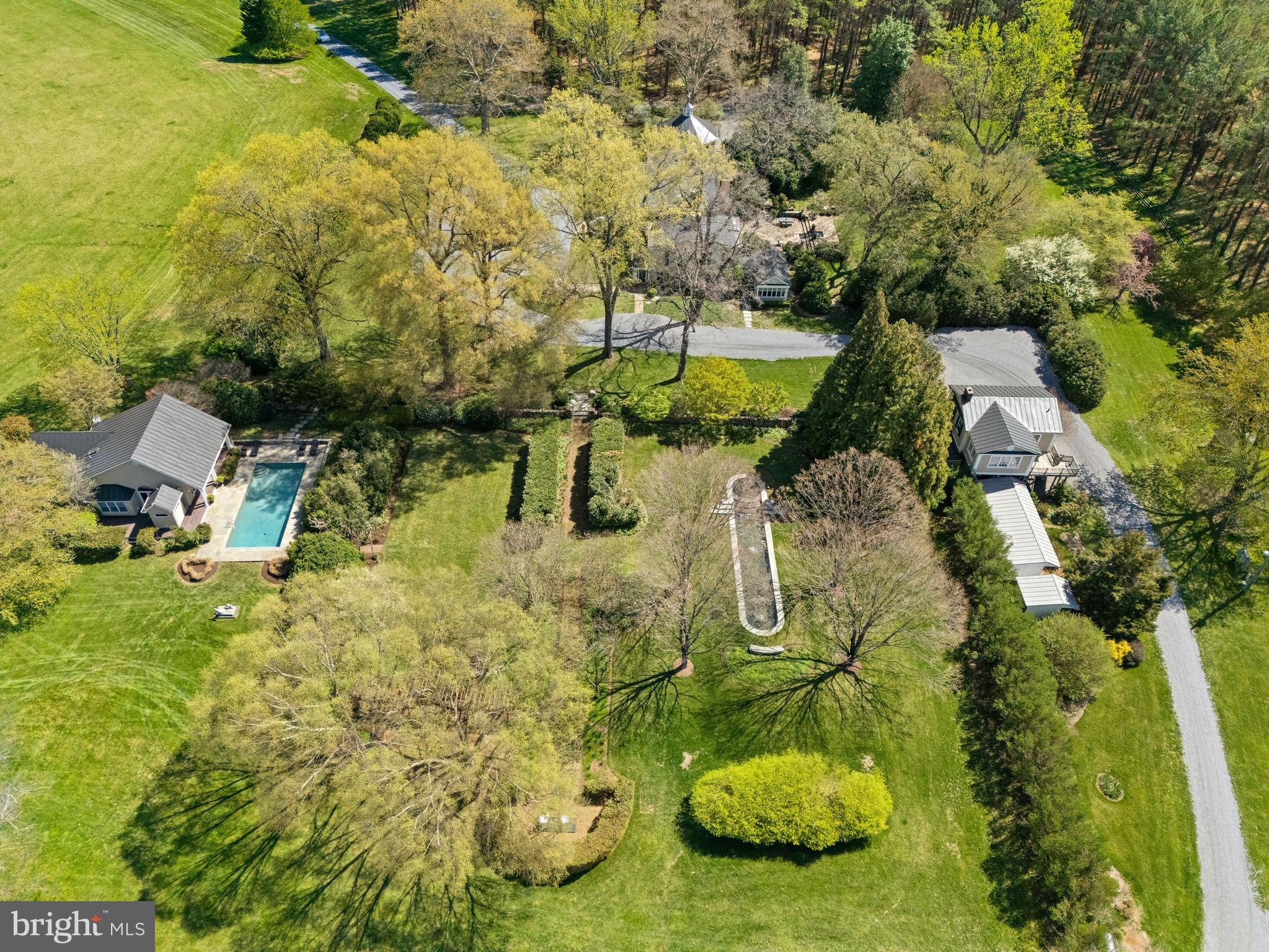 3252 Winchester Road Delaplane, VA 20144 - Photo 3 of 74