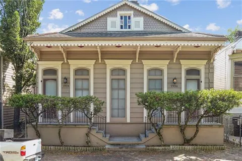 $635,000 | 1924-26 Esplanade Avenue, New Orleans, LA 70116
