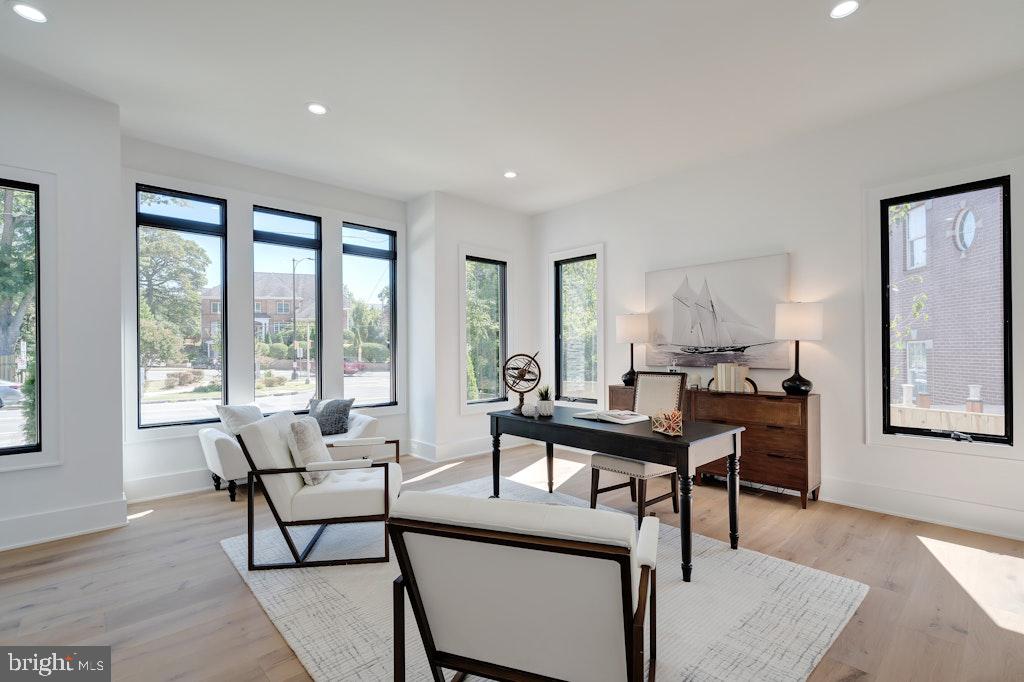 5225 Little Falls Road Arlington, VA 22207 - Photo 8 of 60