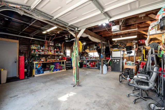 $109,900 | 3810 Chalmers Avenue, Bartonville, IL 61607