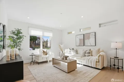 $1,495,000 | 425 1st Street, Unit 14, Los Altos, CA 94022