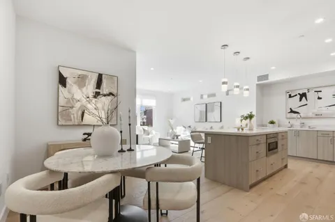 $1,495,000 | 425 1st Street, Unit 14, Los Altos, CA 94022