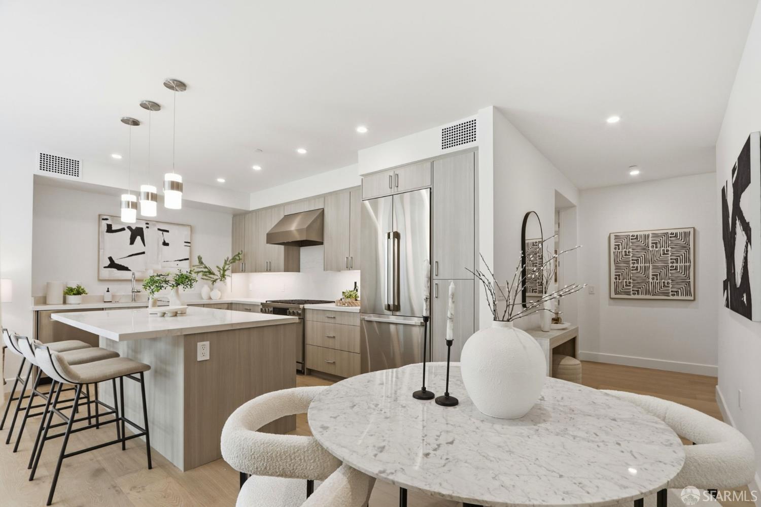 425 1st Street, Unit 14 Los Altos, CA 94022 - Photo 13 of 43